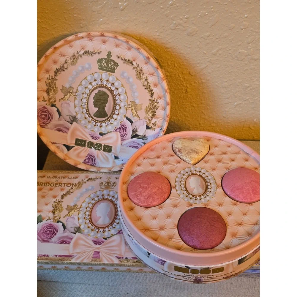 Pat McGrath Labs x Bridgerton Blushing Delights Palette Blush Highlighter Tin